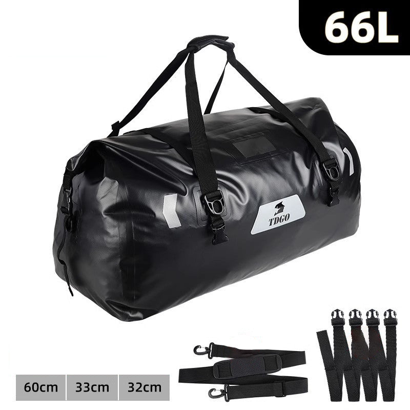 Motoros táska 65l Fekete