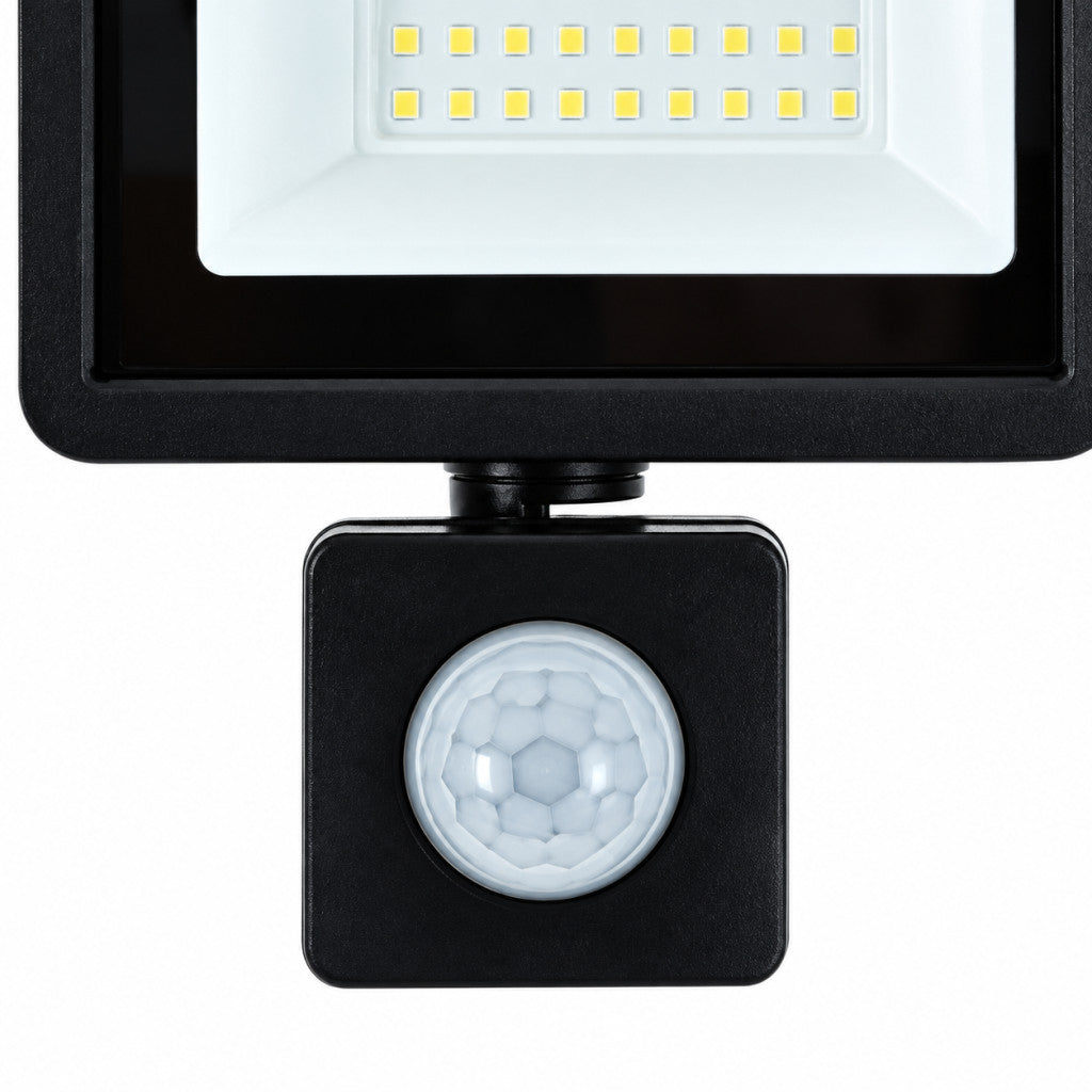 50 W kültéri LED reflektor mozgás- és szürkületérzékelővel, IP66