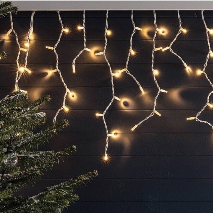 Karácsonyi LED jégcsap fényfüzér meleg fehér fénnyel 25 m – 500 LED, toldható 230V